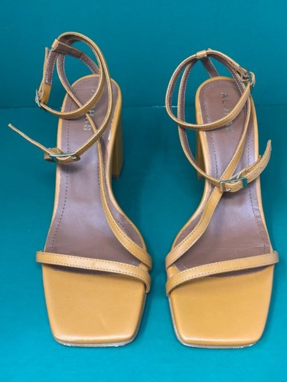 Alohas | Manhattan Sandal